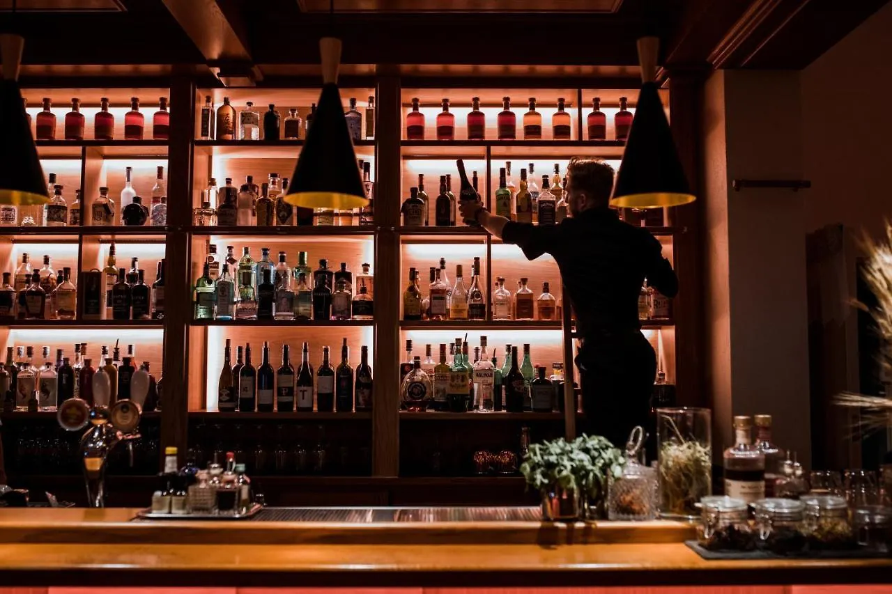 Bed&Breakfast Hotel Moderno e Mori Serina
