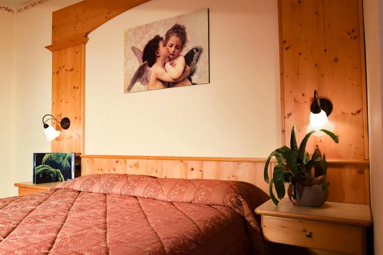 Bed&Breakfast Hotel Moderno e Mori Serina  Italia